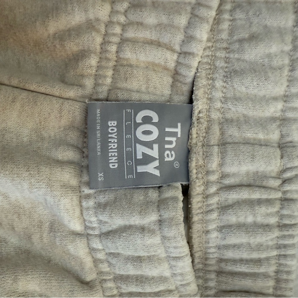 Aritzia TNA Cozy Fleece Boyfriend Sweatpants in Cream